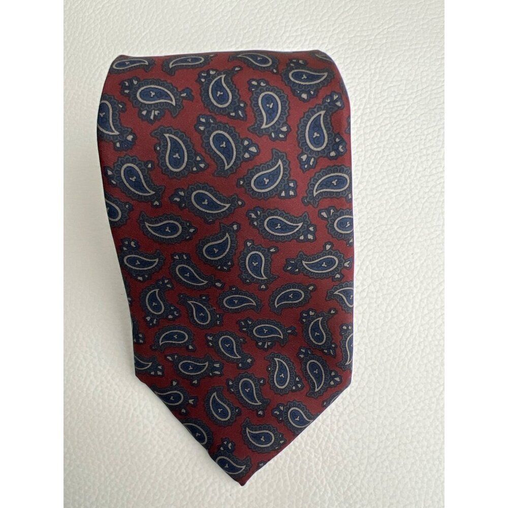 Etienne Aigner Men Paisley Silk Necktie